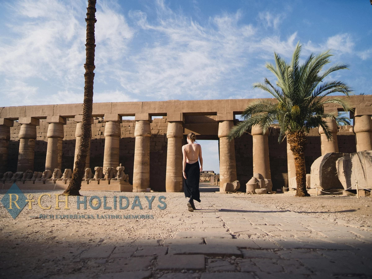 https://www.richholidays.com/storage/1062/conversions/Karnak-temple-12-webp.webp