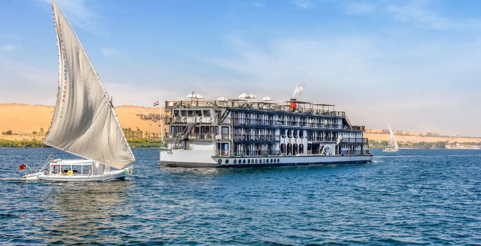 Explore luxury Lake Nasser cruise