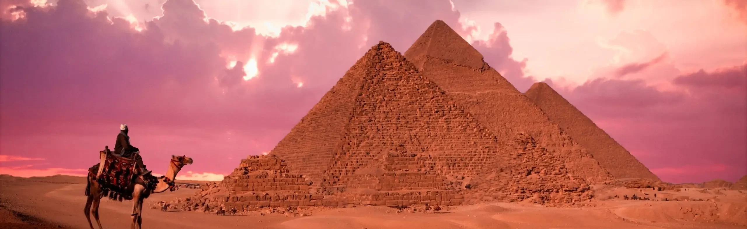 How to Visit the Giza Pyramids