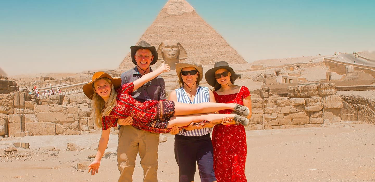 Giza Pyramids: History, Facts & Visitor Guide