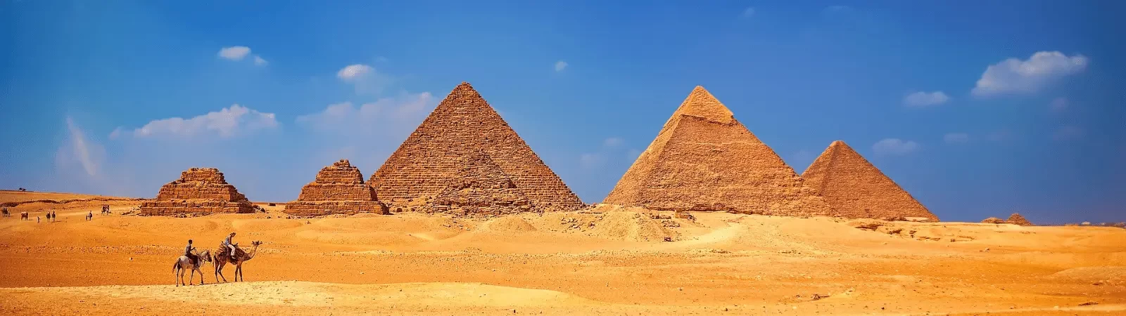 Panoramic view of the Giza pyramid complex