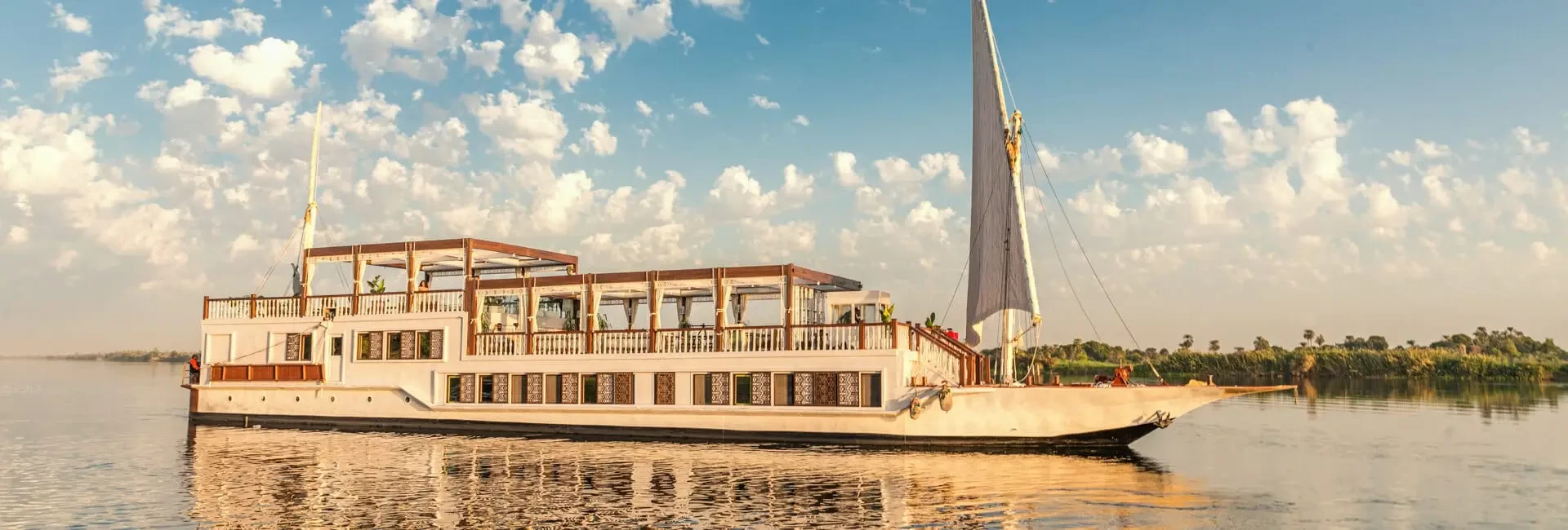 Dahabiya sailing between Luxor and Aswan