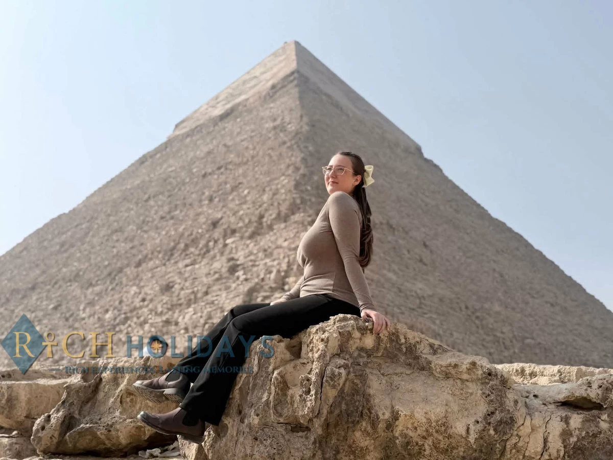 Giza Pyramids and Sphinx Tour